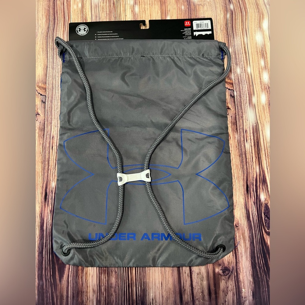Under Armor - drawstring backpack - Picture 2 of 3